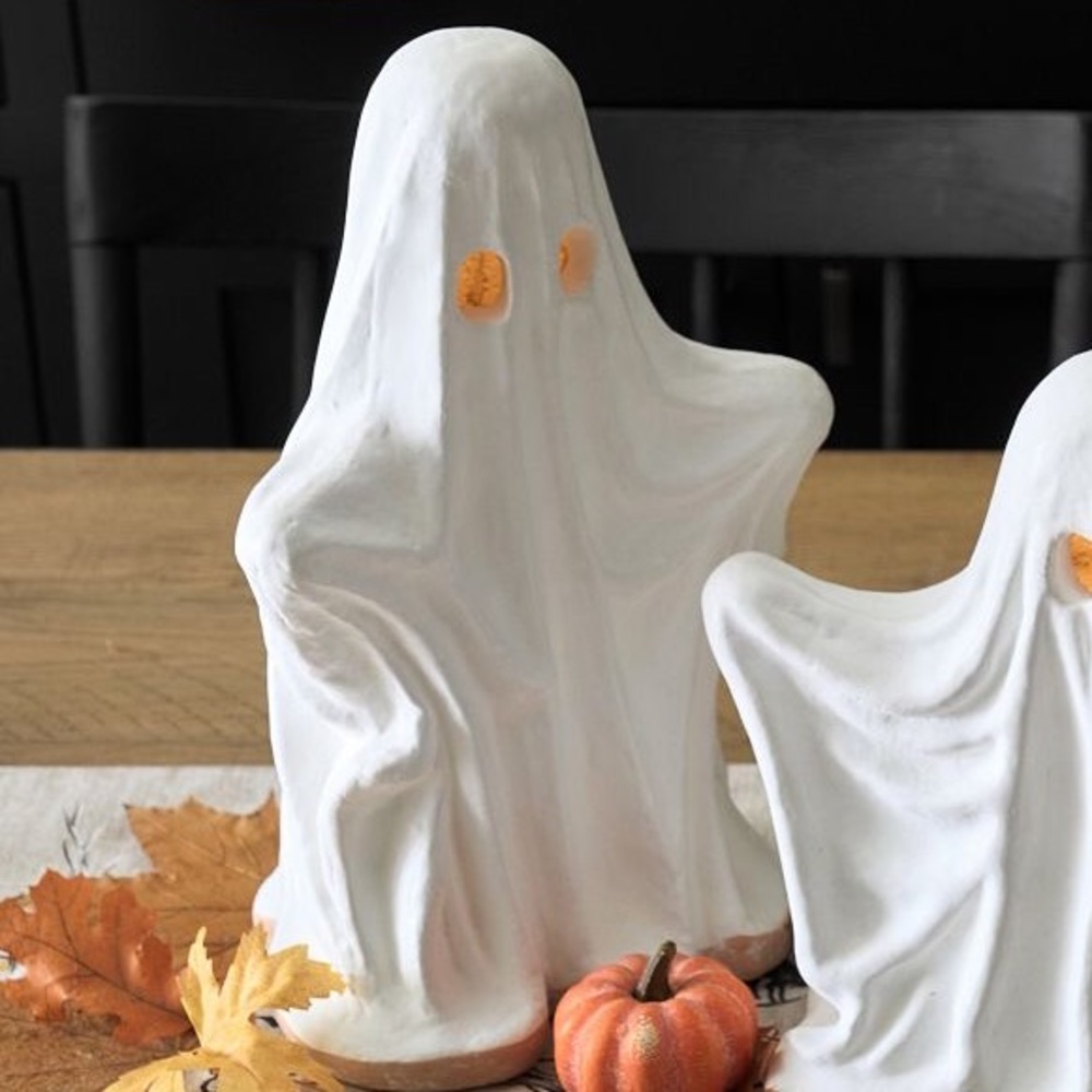 Pottery Barn Handcrafted Spooky Terracotta Tall Ghost Accent Luminary Figure BN - Picture 3 of 8